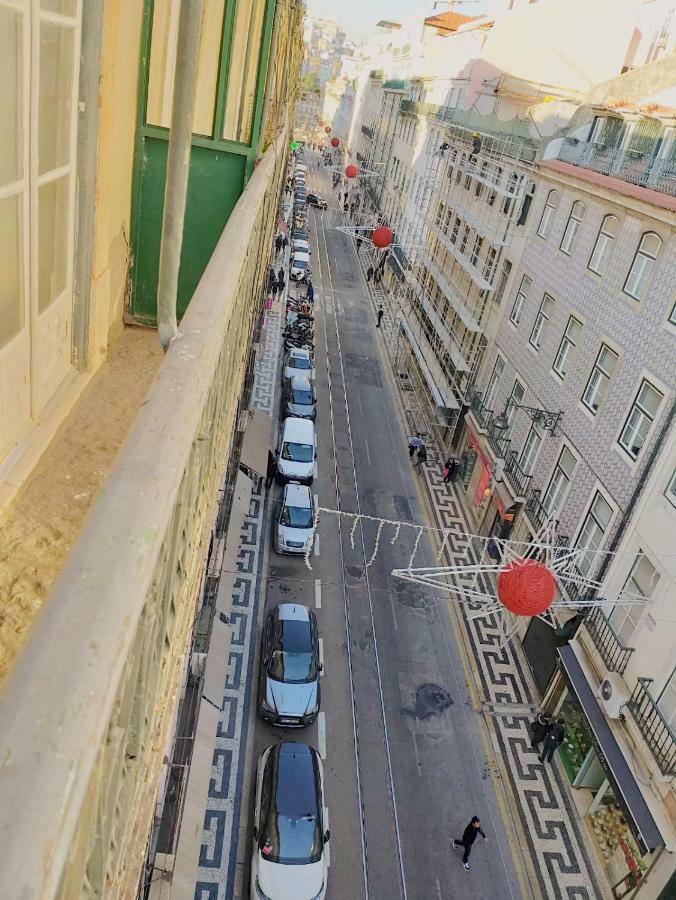 Charm Discovery 165 Lisbon Bagian luar foto