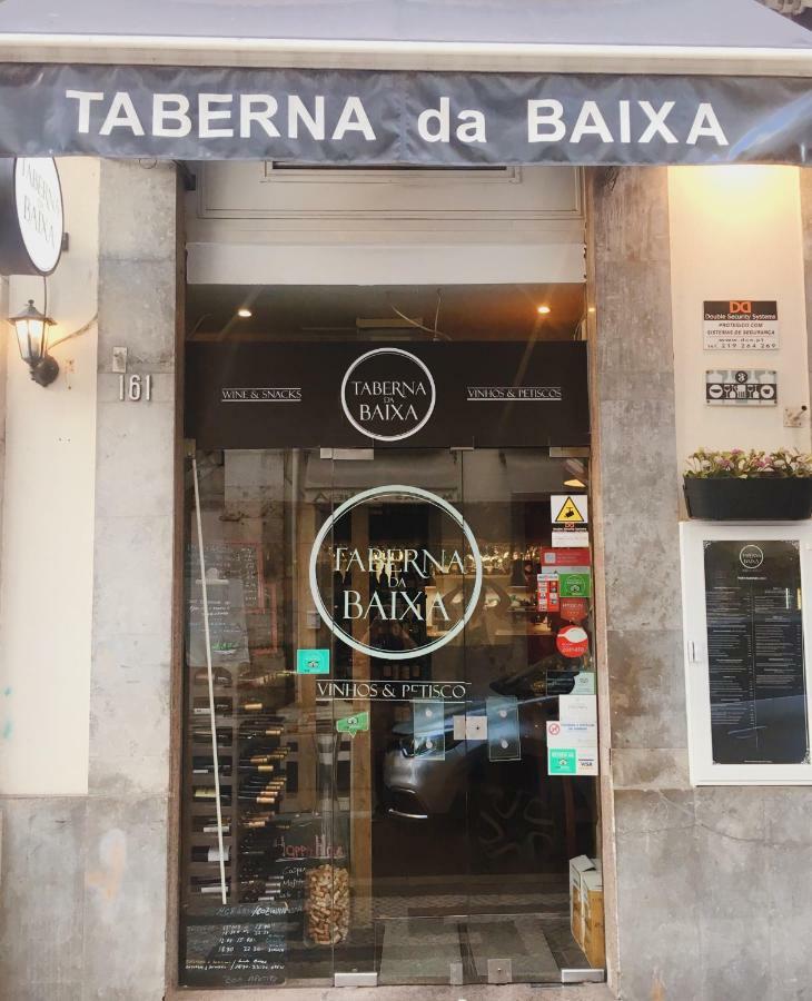 Charm Discovery 165 Lisbon Bagian luar foto
